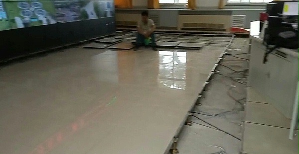 象牙白陶瓷架空活动地板